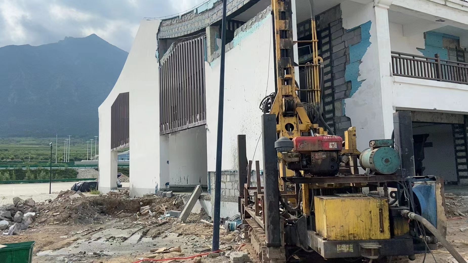 中江自建房地基下沉如何加固处理